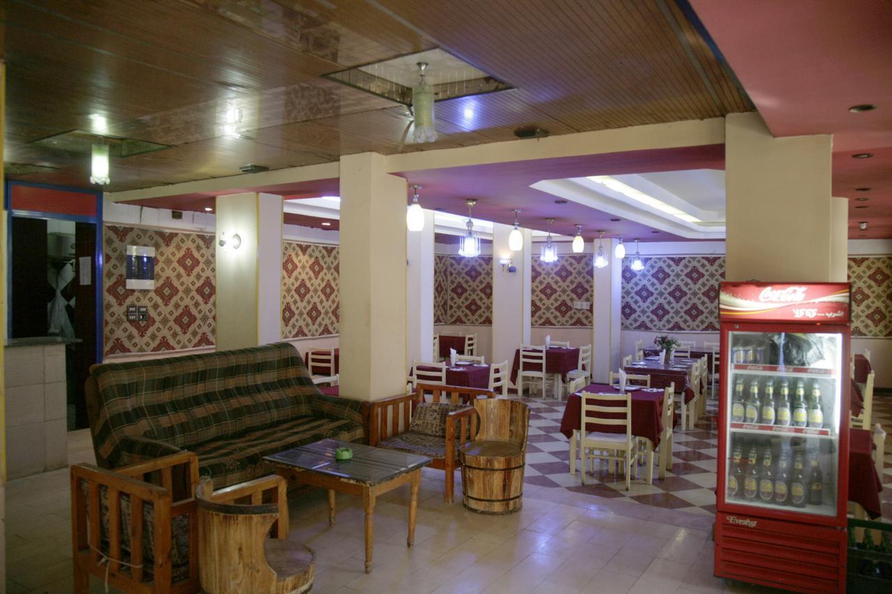 Pharaohs Hotel Луксор Екстериор снимка